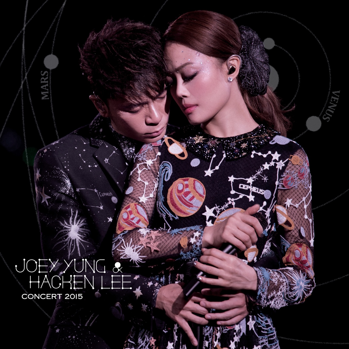 容祖儿 – Joey Yung X Hacken Lee Concert 2015 (Live)(00602488892414)【16bit／44.1kHz】台湾区-OppsUnote音乐广场
