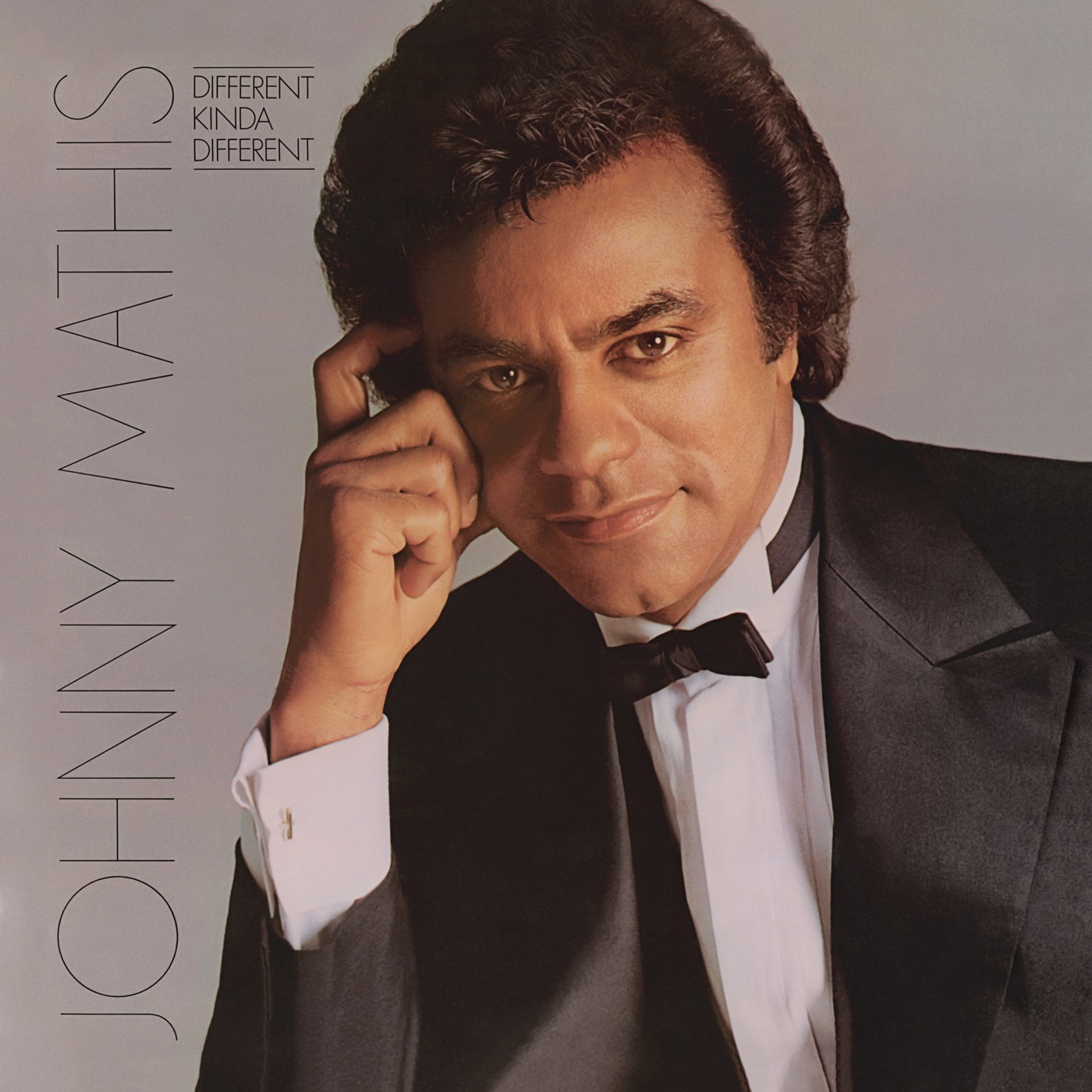 Johnny Mathis – Different Kinda Different(886446226798)【24bit／44.1kHz】美国区-OppsUnote音乐广场