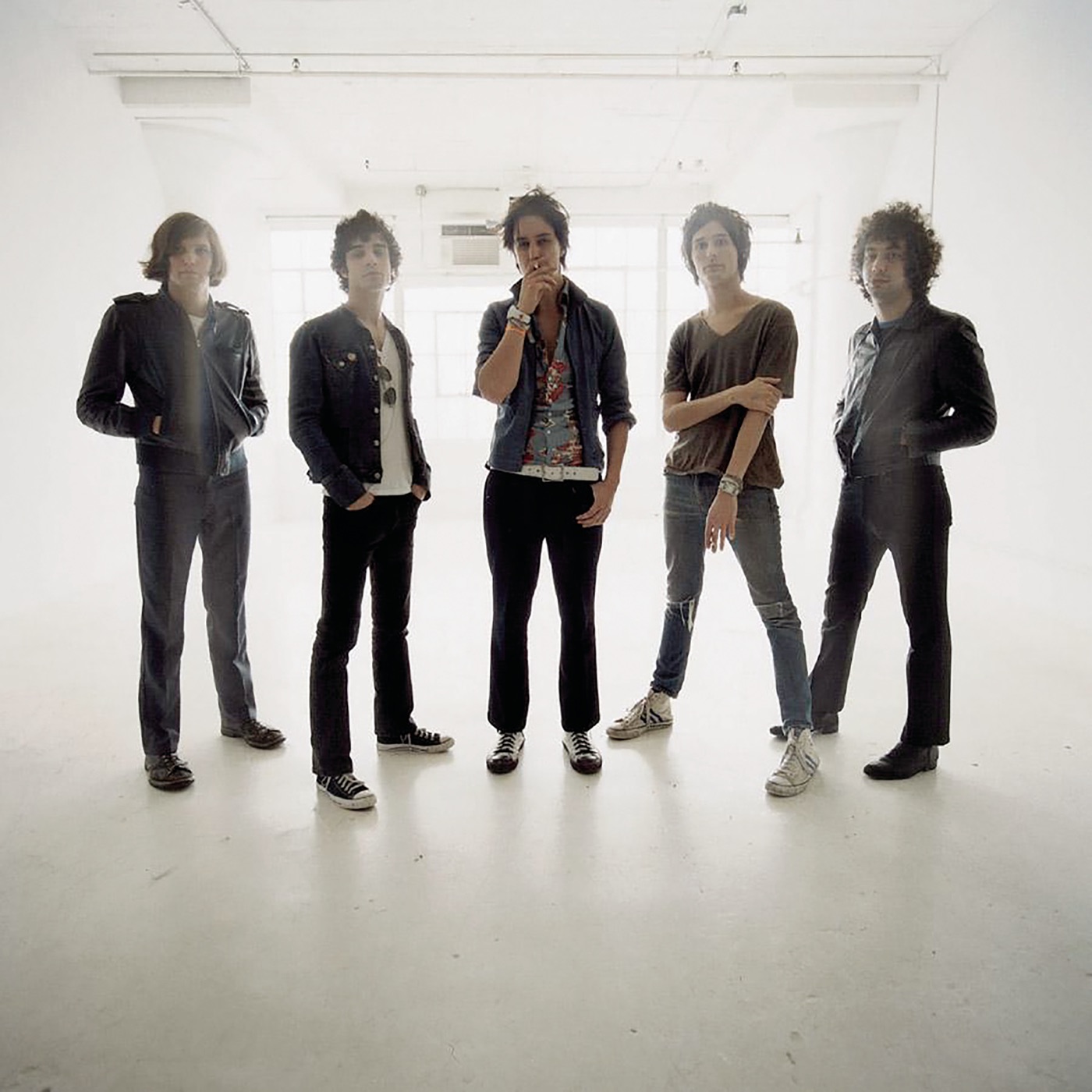 The Strokes – Modern Girls & Old Fashion Men – Single(828766022452)【16bit／44.1kHz】美国区-OppsUnote音乐广场