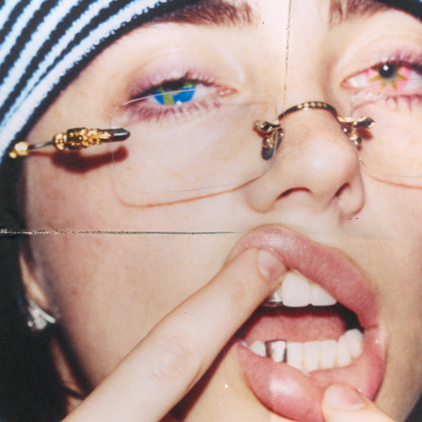 Billie Eilish – L’AMOUR DE MA VIE [OVER NOW EXTENDED EDIT] – Single(00602465856132)【24bit／44.1kHz】土耳其区-OppsUnote音乐广场