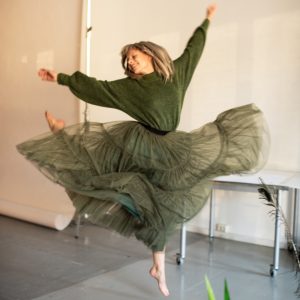 AURORA – Forgotten Love (Claptone Remix) – Single(00602577212307)【24bit／44.1kHz】美国区-OppsUnote音乐广场