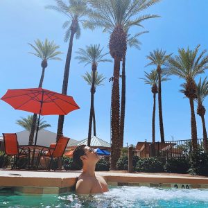 周兴哲 – Something about LA – Single(5021732475688)【24bit／48.0kHz】台湾区-OppsUnote音乐广场