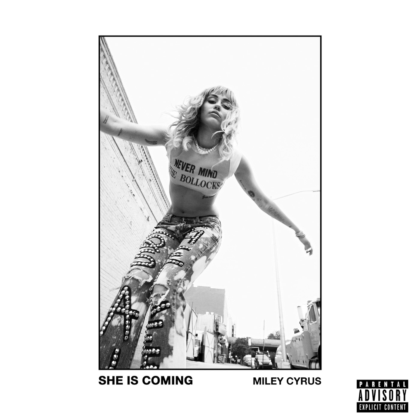Miley Cyrus – SHE IS COMINGⒺ(196871119405)【24bit／44.1kHz】美国区-OppsUnote音乐广场