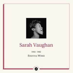 Sarah Vaughan – Masters of Jazz Presents Sarah Vaughan (1944-1962 Essential Works)(3760300314968)【16bit／44.1kHz】土耳其区-OppsUnote音乐广场