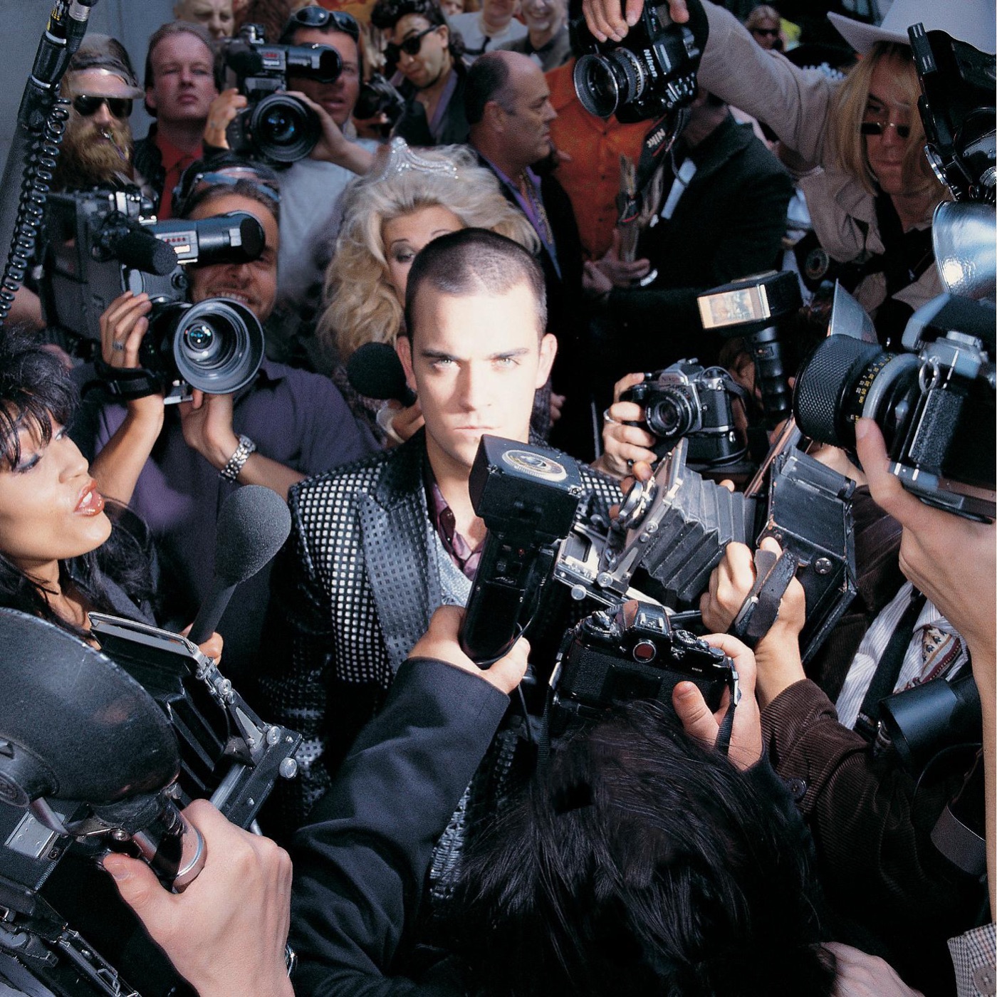 图片[1]-Robbie Williams – Life Thru a Lens(00724382131359)【16bit／44.1kHz】土耳其区-OppsUnote音乐广场