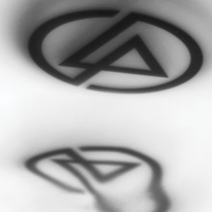 LINKIN PARK – Friendly Fire： A Cappella + Instrumental – Single(054391277640)【24bit／48.0kHz】土耳其区-OppsUnote音乐广场